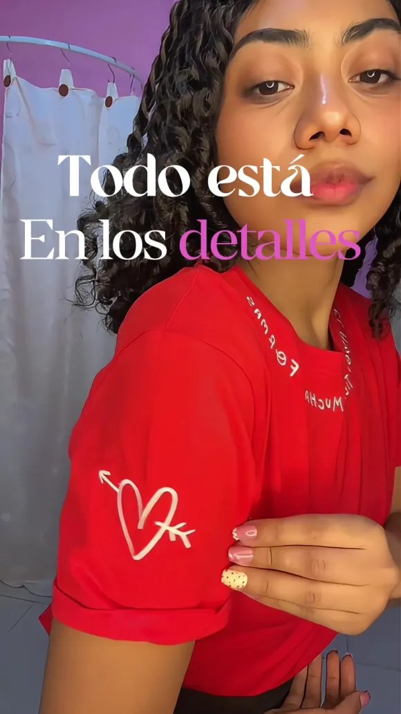 Hermosas camisetas bordadas disponibles en tienda 🌸🤍