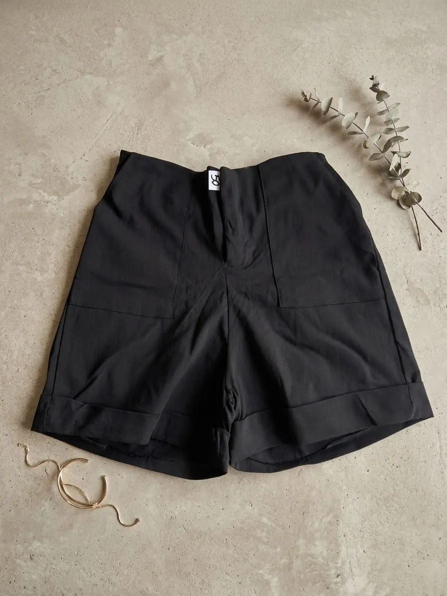 Short clásico 🤍🖤